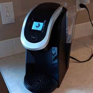 Keurig K2.0-200 Coffee Maker for K cup pods